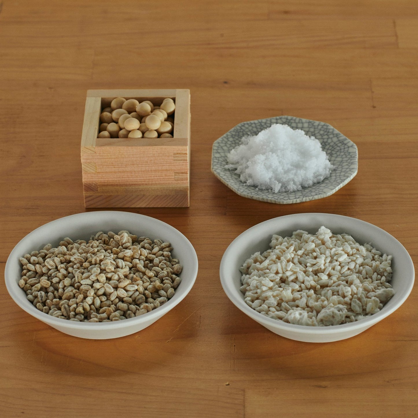 甲州みそ(やまごみそ) 400g|老舗・五味醤油の山梨県ならでは麹2種を使った味 - 発酵デパートメント