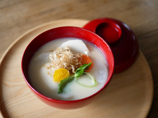 【お正月レシピ】スープ作家・有賀 薫さんの白味噌雑煮 - 発酵デパートメント